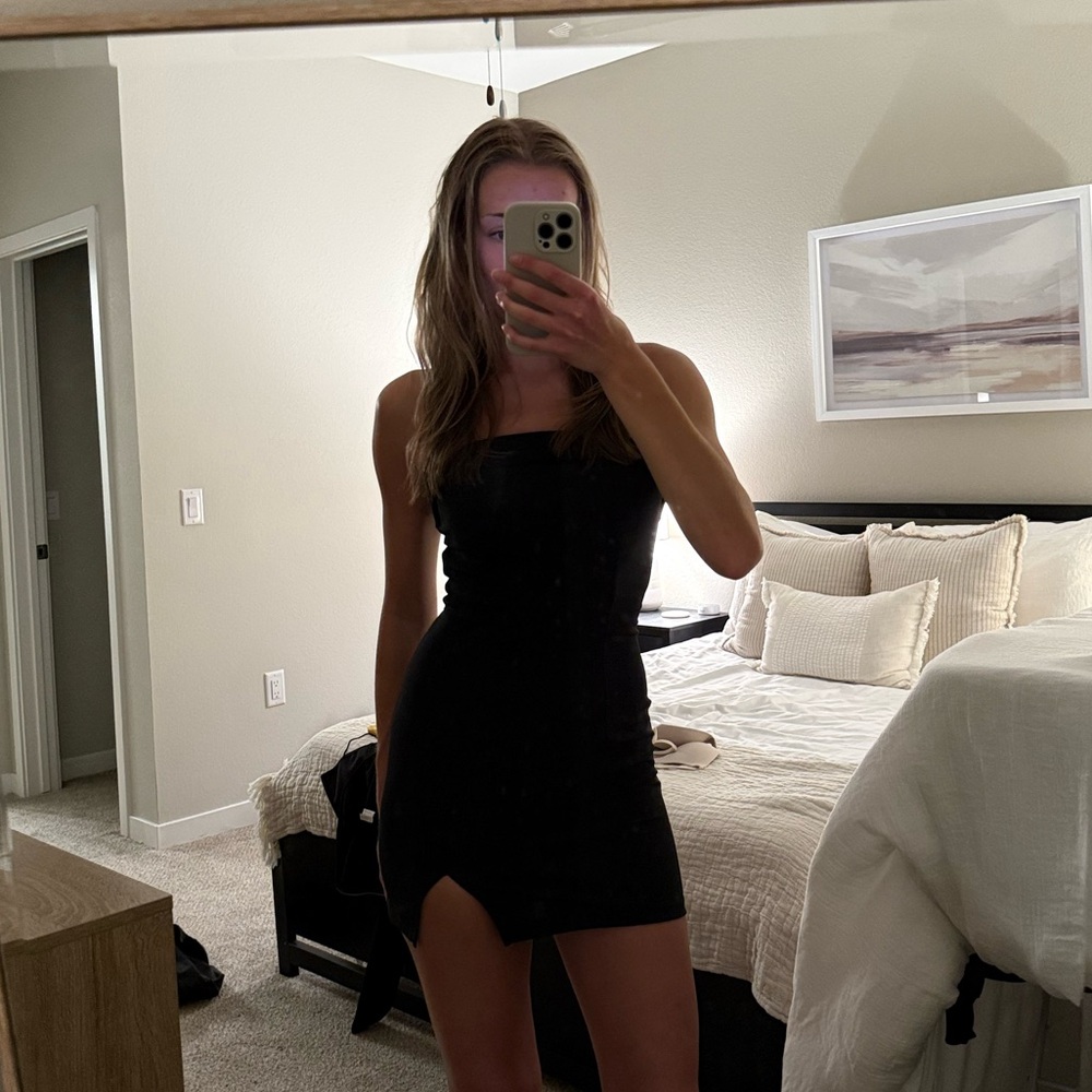 SHEIN Black Strapless Mini Dress